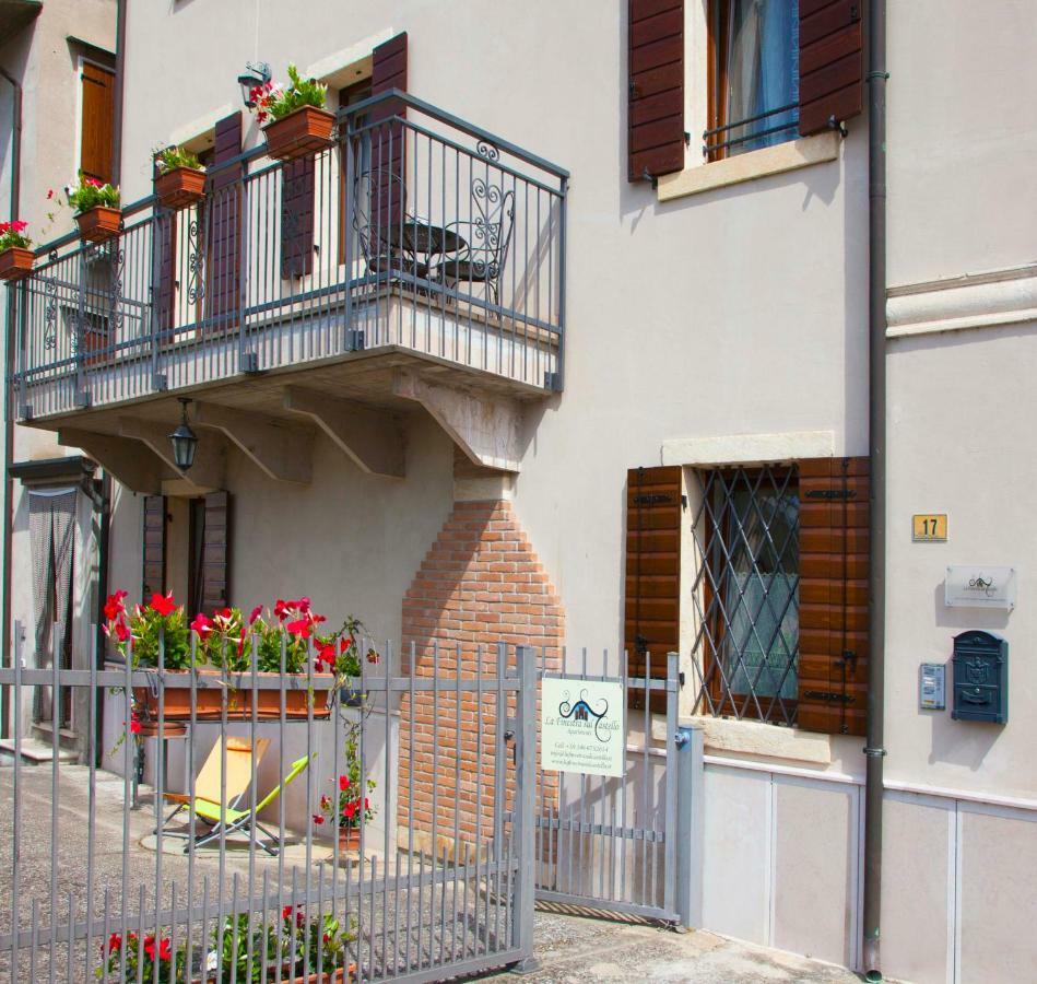 La Finestra Sul Castello Hotel Soave  Exterior foto